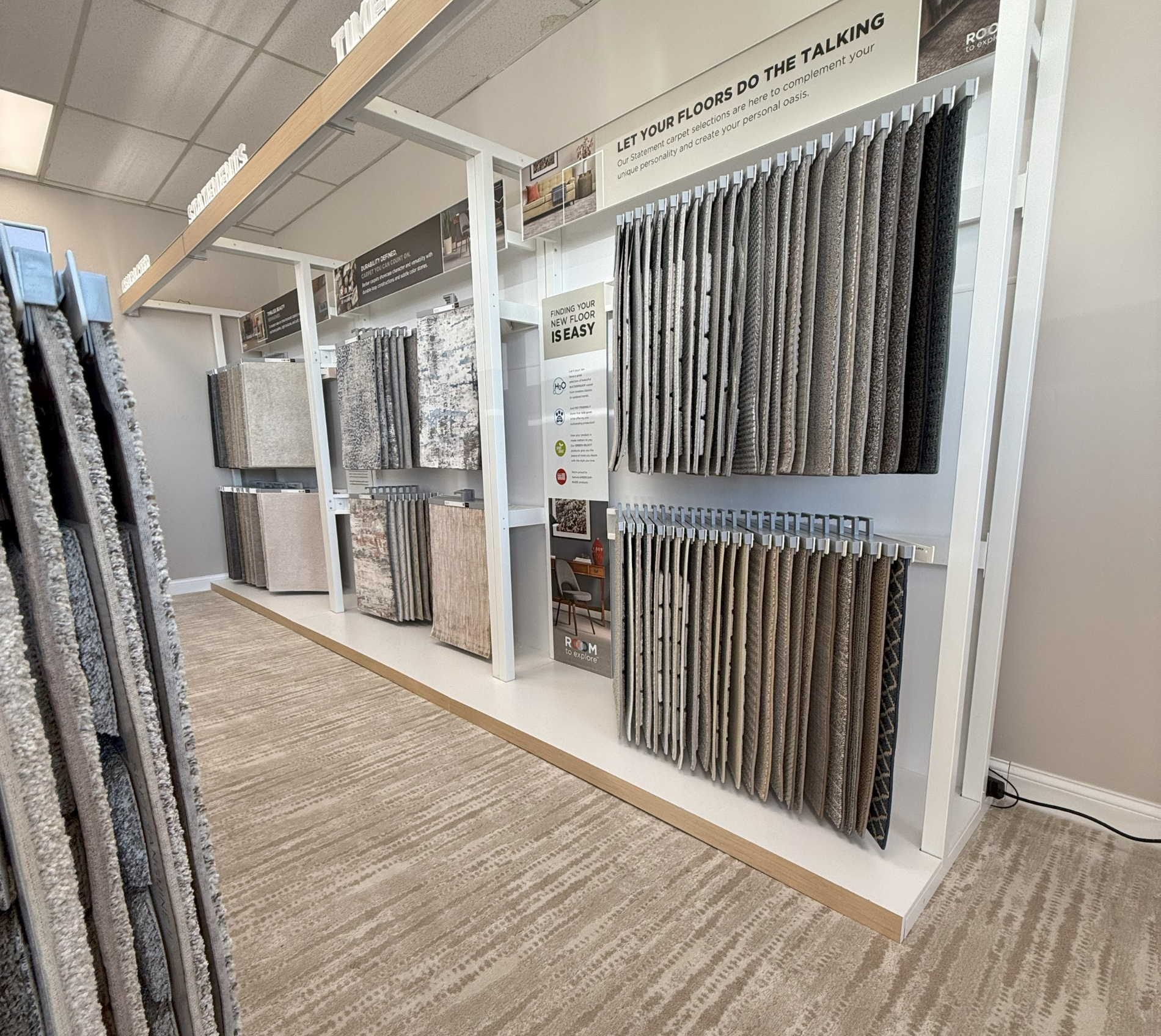 Retail 2.0 Showroom displays at MDG Flooring America